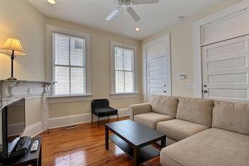 The Hawthorne By Low Country Rentals Чарлстон Екстер'єр фото